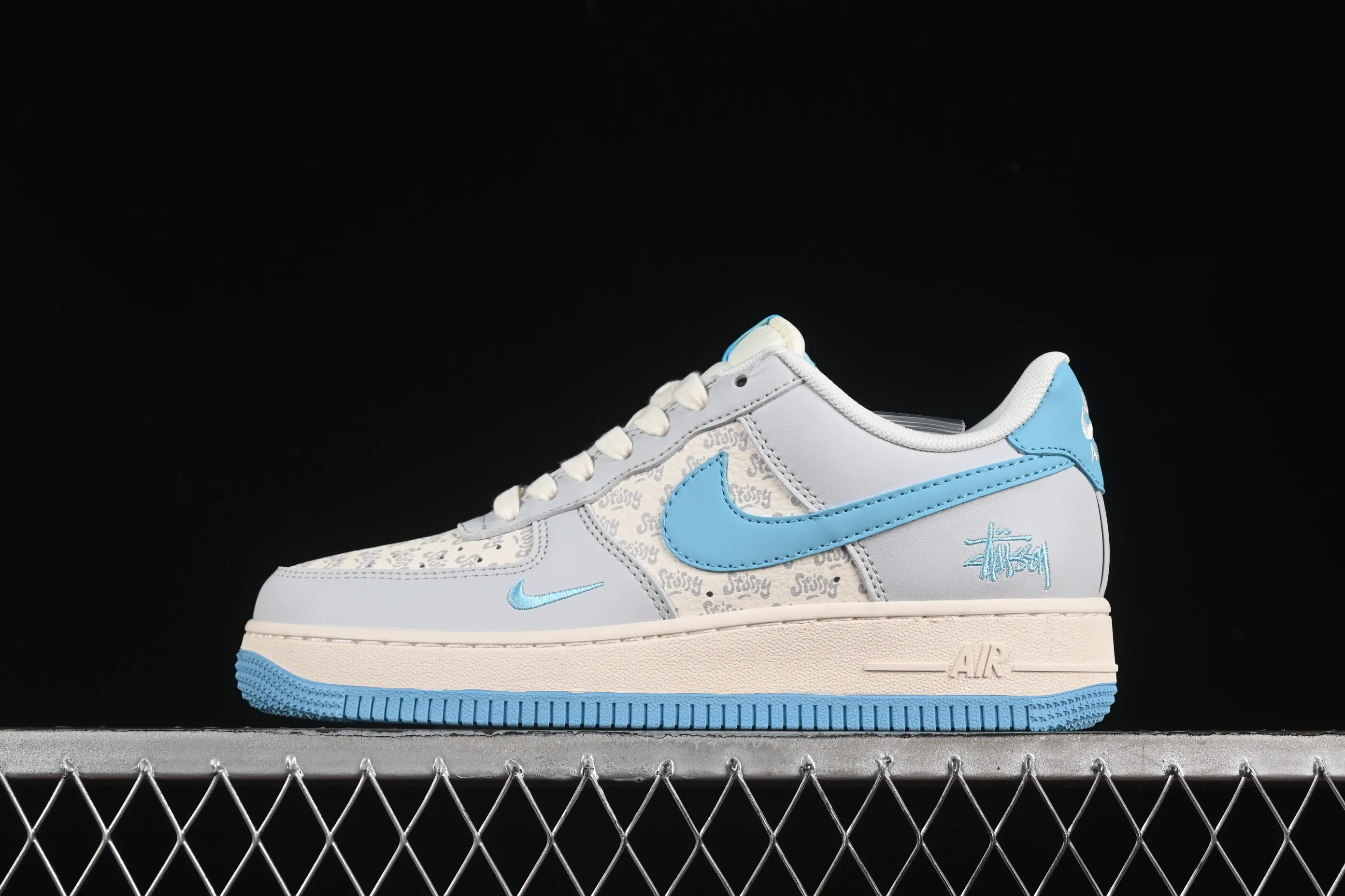 All categories Nk Air Force 1 Air Force series Nk Air Force 1 Low Air Force low-top Nike Air Force 1'07 Low Stussy co-branded fluorescent blue print Air Force 1 low-top casual sneakers JJ2508-717